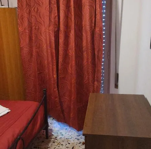 Il Porticciolo Apartment *