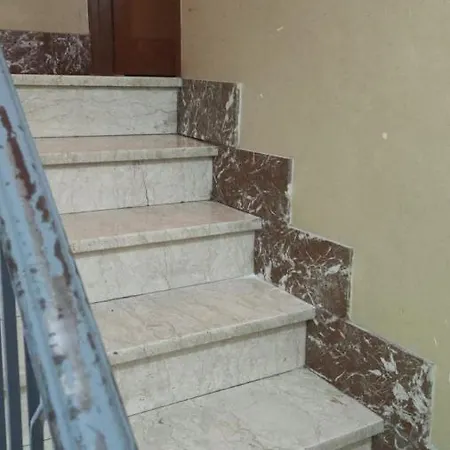 Appartamento Giardini-naxos Via Umberto 25 *